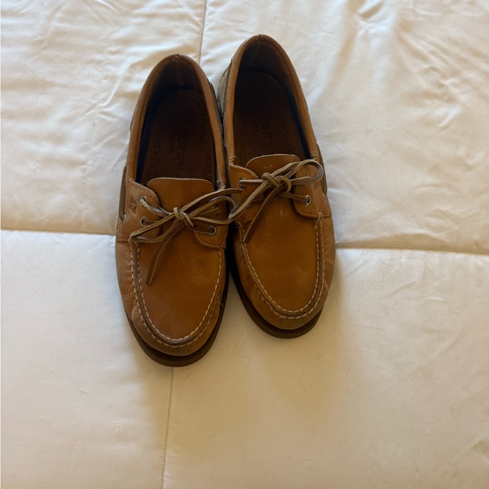 Sperry Tan Boat Shoes Classic Moccasin Style